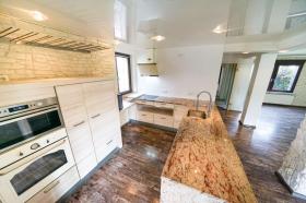 Semi-detached house Düsseldorf for rent Germany | Image