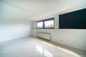 Semi-detached house Düsseldorf for rent Germany | Image