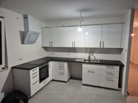 διαμέρισμα ισογείου προς ενοικίαση στο Schönefeld-Kreis Dahme-Spreewald, Γερμανία