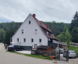 Image - Casa plurifamiliare in vendita a Ilshofen-Kreuzäckerhof, Germania