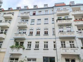 Floor Apartment Berlin for sale Germany | Image
