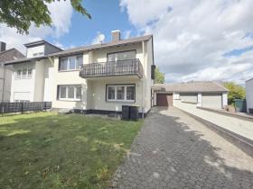 apartamento andar para alugar em Troisdorf, Alemanha