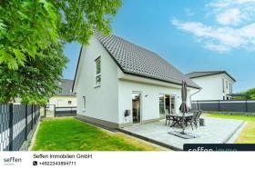 Detached house for sale in Vettweiß-Froitzheim, Germany Detached house for sale in Vettweiß-Froitzheim, Germany