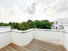 Penthouse eladó a  oldalon. München-Bezirksteil Neuhadern, Németország