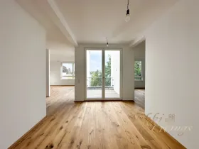 Penthouse eladó a  oldalon. München-Bezirksteil Neuhadern, Németország
