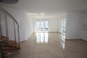 Двухуровневая квартира в аренду в Кельстербах-Грос-Герау, Германия