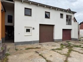 Detached house Happertshausen for sale Germany | Image