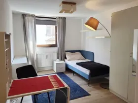 apartamento andar à venda em Erlangen-Burgberg, Alemanha