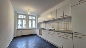 扁平 出租 于 爱尔福特-克兰普费沃施塔特, 德国