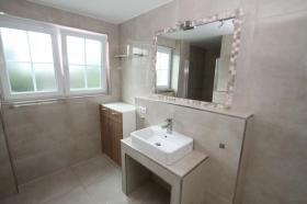 扁平 默费尔登-瓦尔多夫  德国 | Image