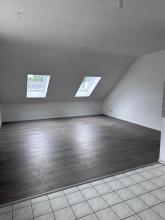 Top floor apartment  Glauchau For Rent Germany | Image