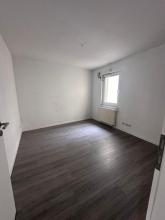 Top floor apartment  Glauchau For Rent Germany | Image