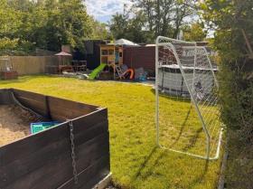 Bungalov Berlin Satılık Almanya | Image