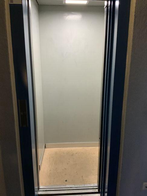 扁平 柏林 出售 德国 | Image