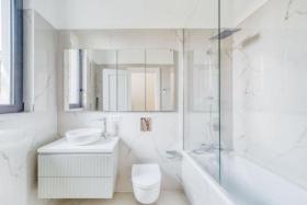 ikerház Berlin Eladó Németország | Image