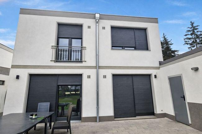 Detached house For Sale in Mahlow, Germany Detached house For Sale in Mahlow, Germany