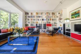 Detached house For Sale in Königstein im Taunus-Hochtaunuskreis, Germany