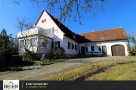Einfamilienhaus Zu verkaufen in Oberdachstetten, Deutschland Einfamilienhaus Zu verkaufen in Oberdachstetten, Deutschland