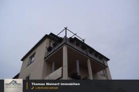 Lapos Eladó a oldalon. Dresden-Briesnitz, Németország Lapos Eladó a oldalon. Dresden-Briesnitz, Németország