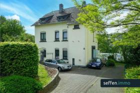 Mehrfamilienhaus Zu verkaufen in Olpe-Olpe, Deutschland Mehrfamilienhaus Zu verkaufen in Olpe-Olpe, Deutschland