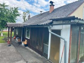Detached house Foreclosure Auction in Graz-Puntigam-Puntigam, Austria