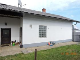 müstakil ev Gemeinde Angern an der March Açık artırma / rehine Avusturya