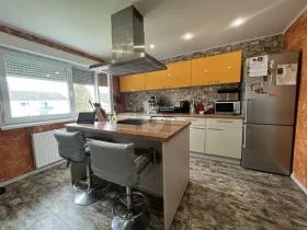 zemin apartman  satılık 'de Rastatt, Almanya
