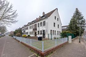 Doctor's office for rent in Düsseldorf-Häfen, Germany