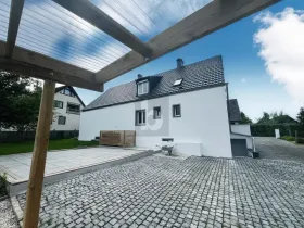 Floor Apartment for sale in Adelsried, Germany