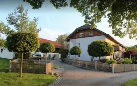 Maison multi-familiale en vente à Triftern, Allemagne