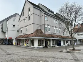 Lapos eladó a  oldalon. Lahr, Németország