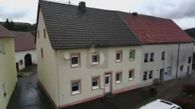 Detached house for sale in Oberstadtfeld-Landkreis Vulkaneifel, Germany