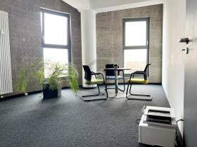 Office space for rent in Hamburg-Moorburg, Germany