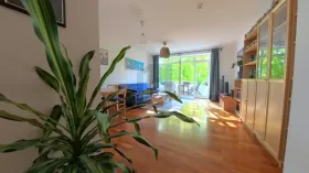 Gulv Leilighet  til salgs i Hamburg-Sasel, Tyskland