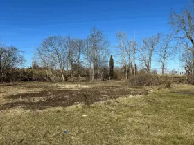 terrain à bâtir en vente à Böhlen-Leipzig, Allemagne