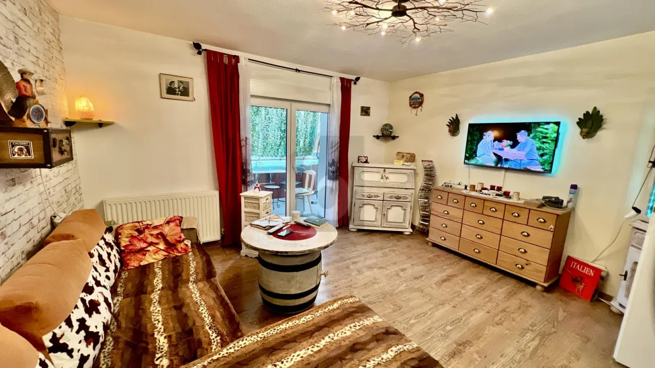 Floor Apartment Blumberg for sale Germany