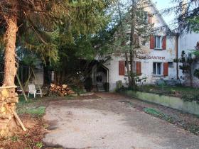Wohn-/ Geschäftshaus zu verkaufen in Endingen am Kaiserstuhl, Deutschland