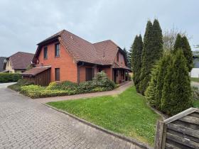 Floor Apartment for sale in Warwerort, Germany