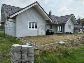 Дом на одну семью для продажи в Кремпель-Крайс Дитмаршен, Германия