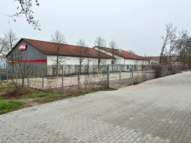 Parcela comercial en venta en Halle (Saale)-Mötzlich, Alemania