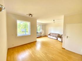 Floor Apartment for sale in Berlin-Steglitz, Germany