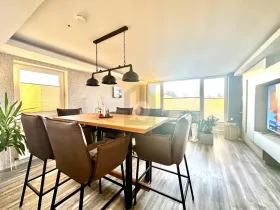 Tetőtéri lakás eladó a  oldalon. Müncheberg-Kreis Märkisch-Oderland, Németország