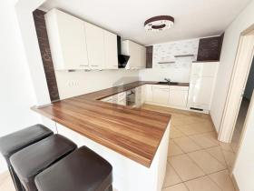 Terrassenwohnung zu verkaufen in Büdelsdorf, Deutschland