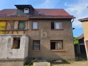Tomannsbolig til salgs i Schmalkalden-Schmalkalden-Meiningen, Tyskland