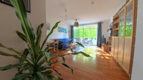 Gulv Leilighet  til salgs i Hamburg-Tonndorf, Tyskland
