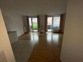 apartamento andar para alugar em Estugarda-Südheim, Alemanha