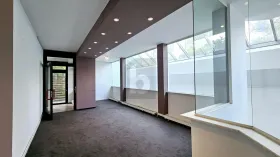 办公空间 待售 于 慕尼黑-米特森德林, 德国