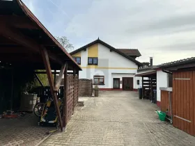 公寓住宅 待售 于 卢卡, 德国