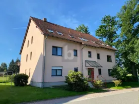 Flerfamiliehus til salgs i Chemnitz-Röhrsdorf, Tyskland