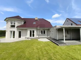 Enebolig til salgs i Wolfsburg-Hattorf-Heiligendorf, Tyskland